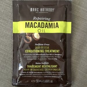Marc Anthony Repairing Macademia Oil Conditioniner